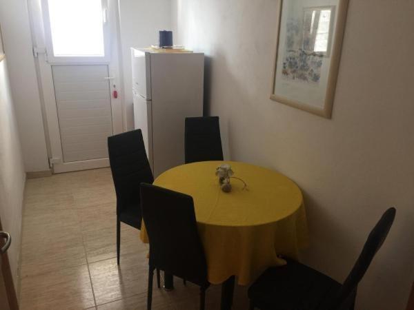 Apartments Kalajzic Pucisca Room photo