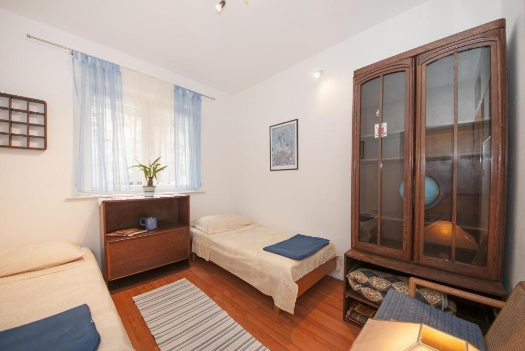 Apartments Kalajzic Pucisca Room photo